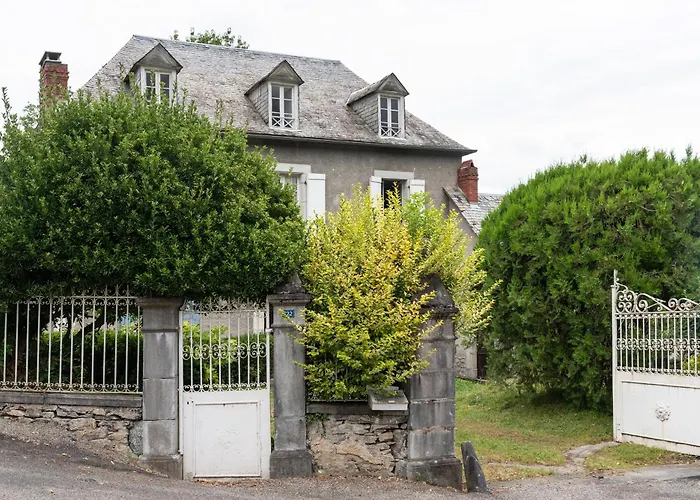 La Serre Hébergement de vacances Laborde